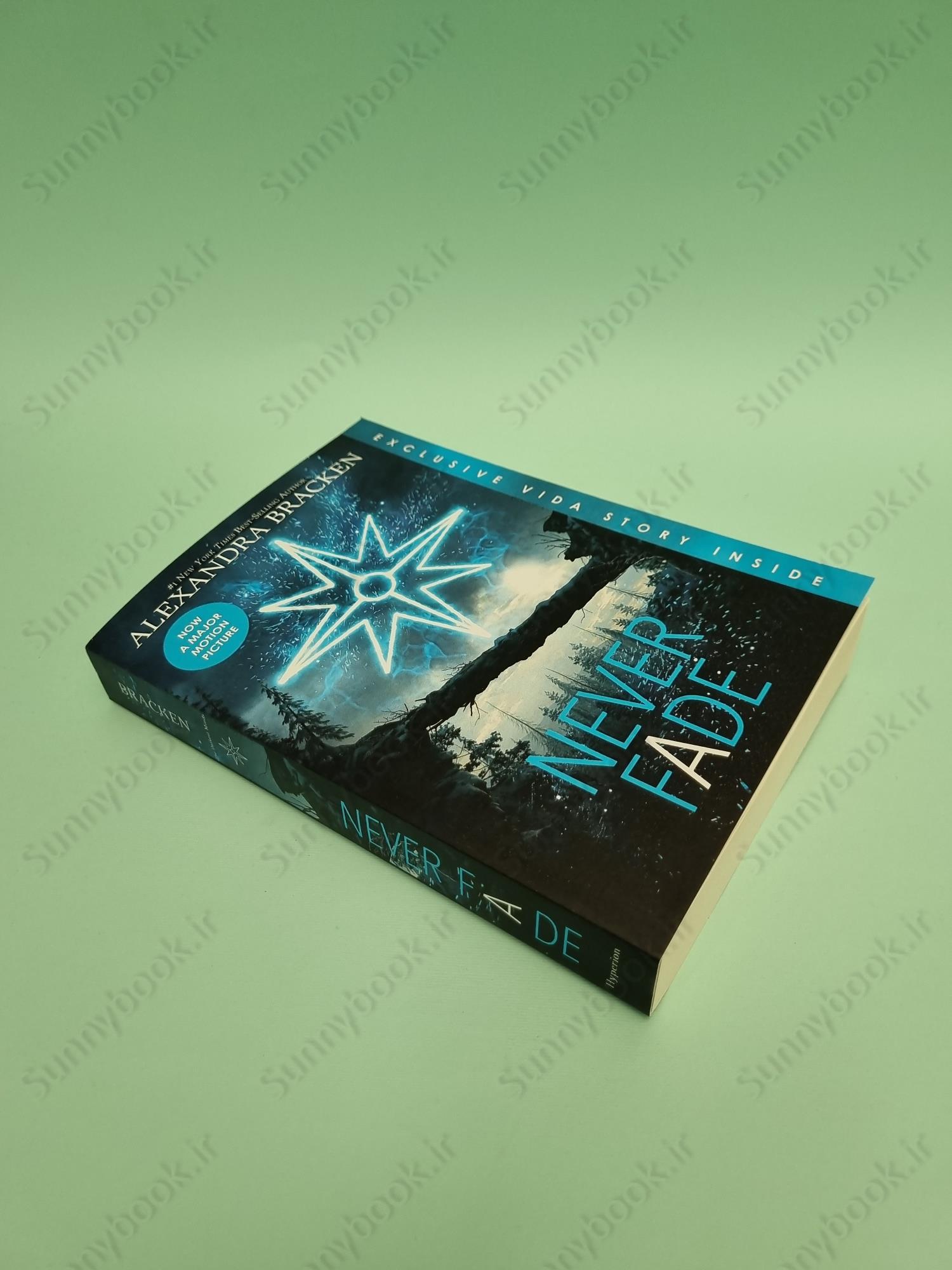 Never Fade (The Darkest Minds series Book 2) main 1 3