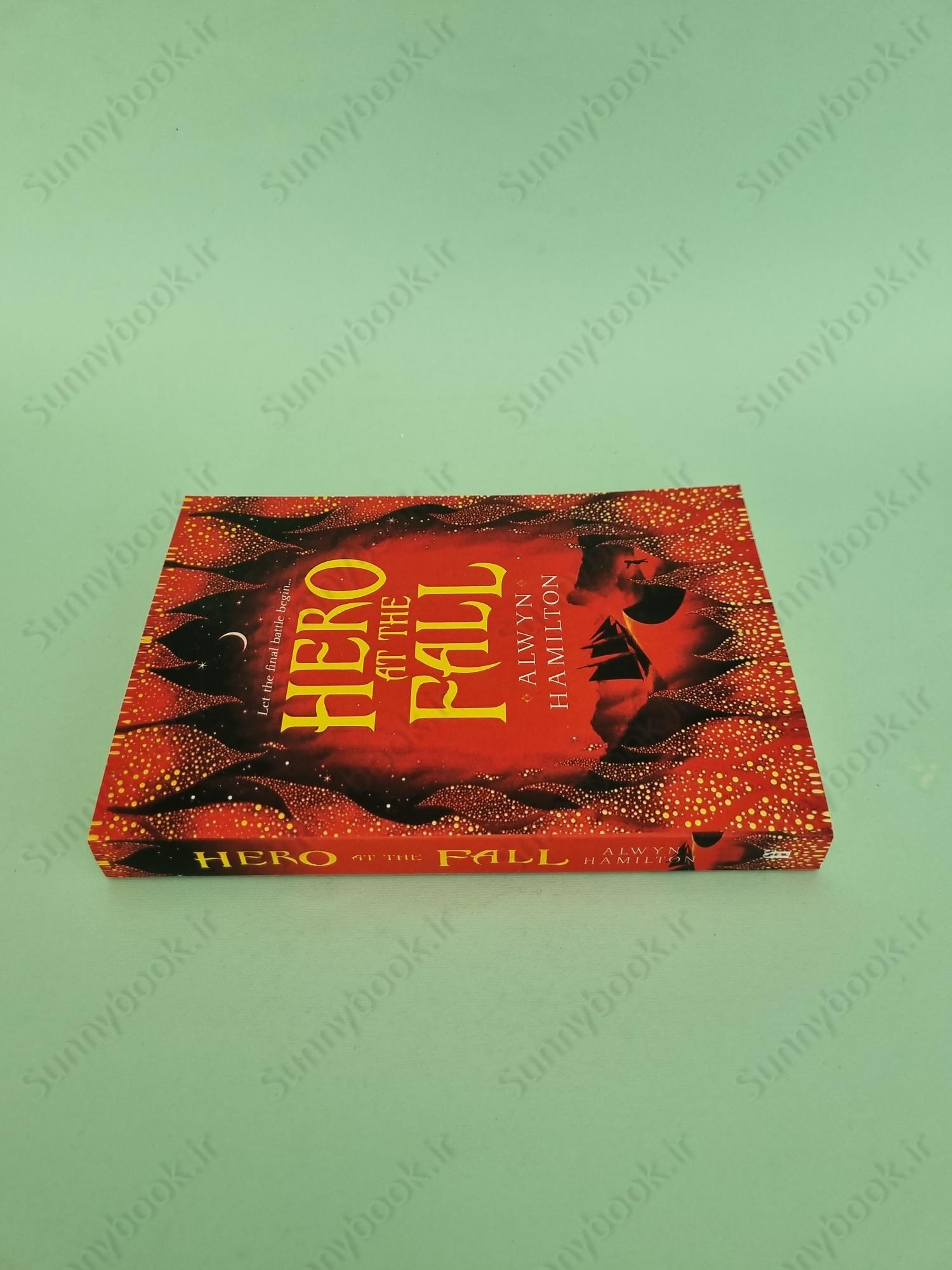 Hero at the Fall (Rebel of the Sands 3) main 1 4