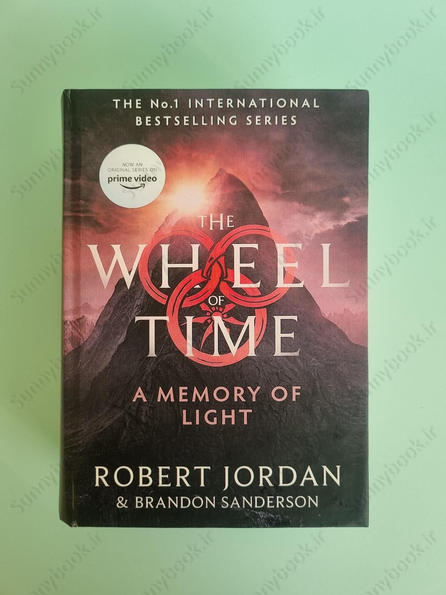 A Memory Of Light (Wheel of Time 14) main 1 2