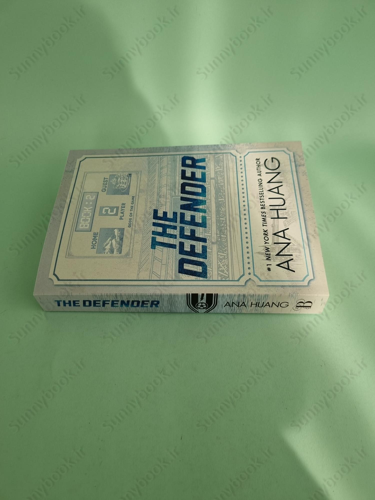 The Defender (Gods of the Game 2) main 1 4