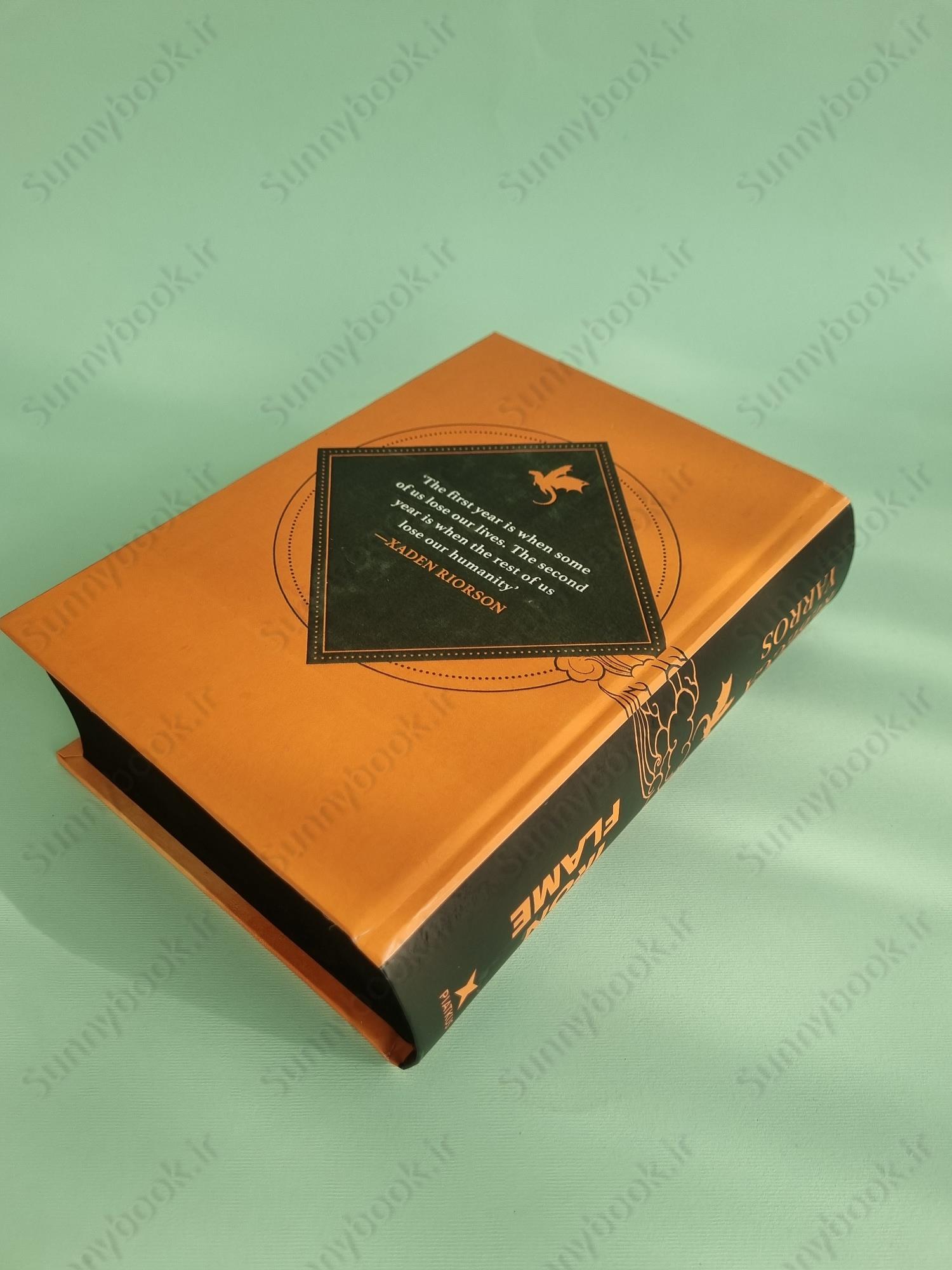 Iron Flame (The Empyrean , 2) main 1 4