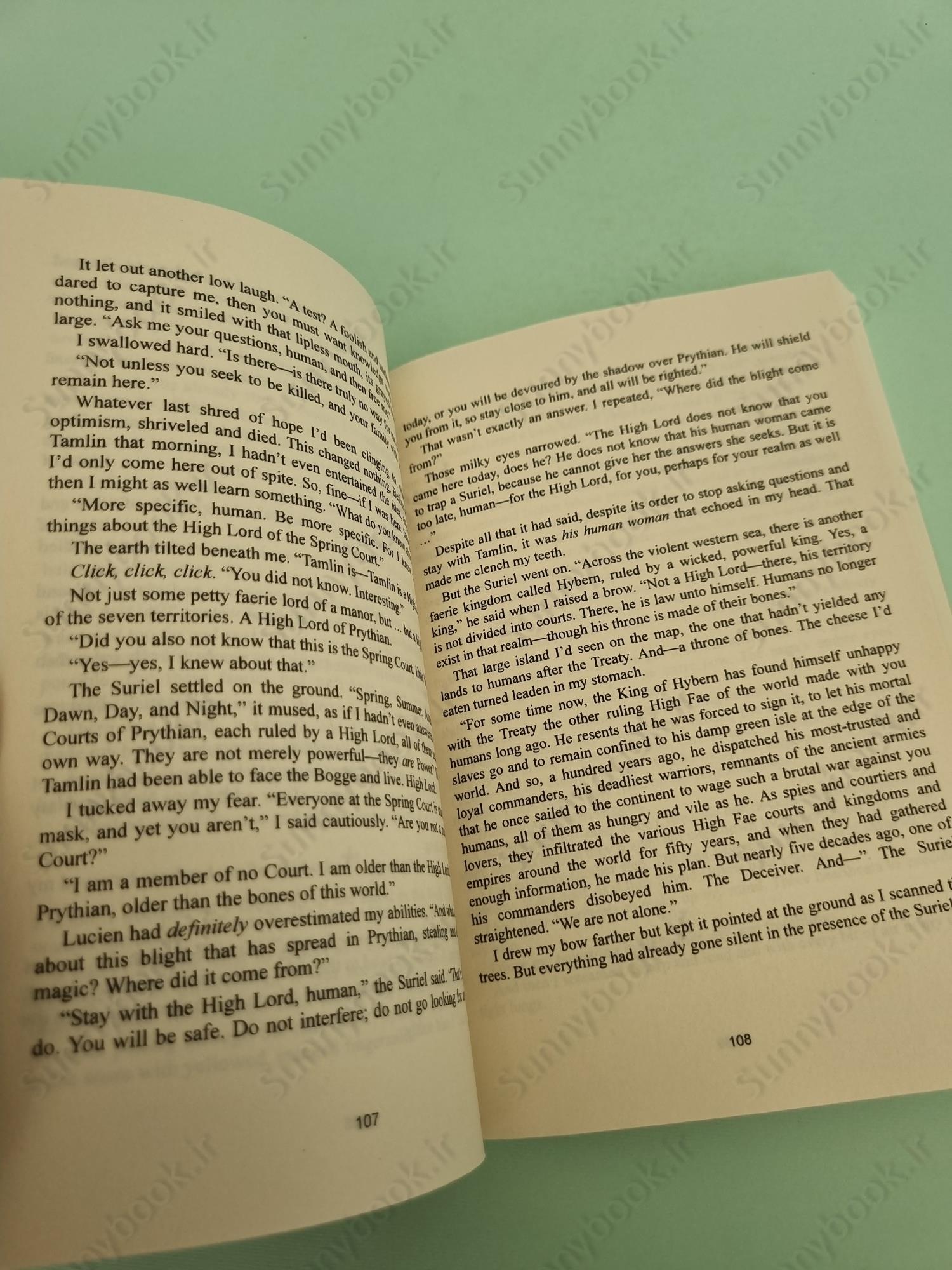 A Court of Thorns and Roses main 1 6