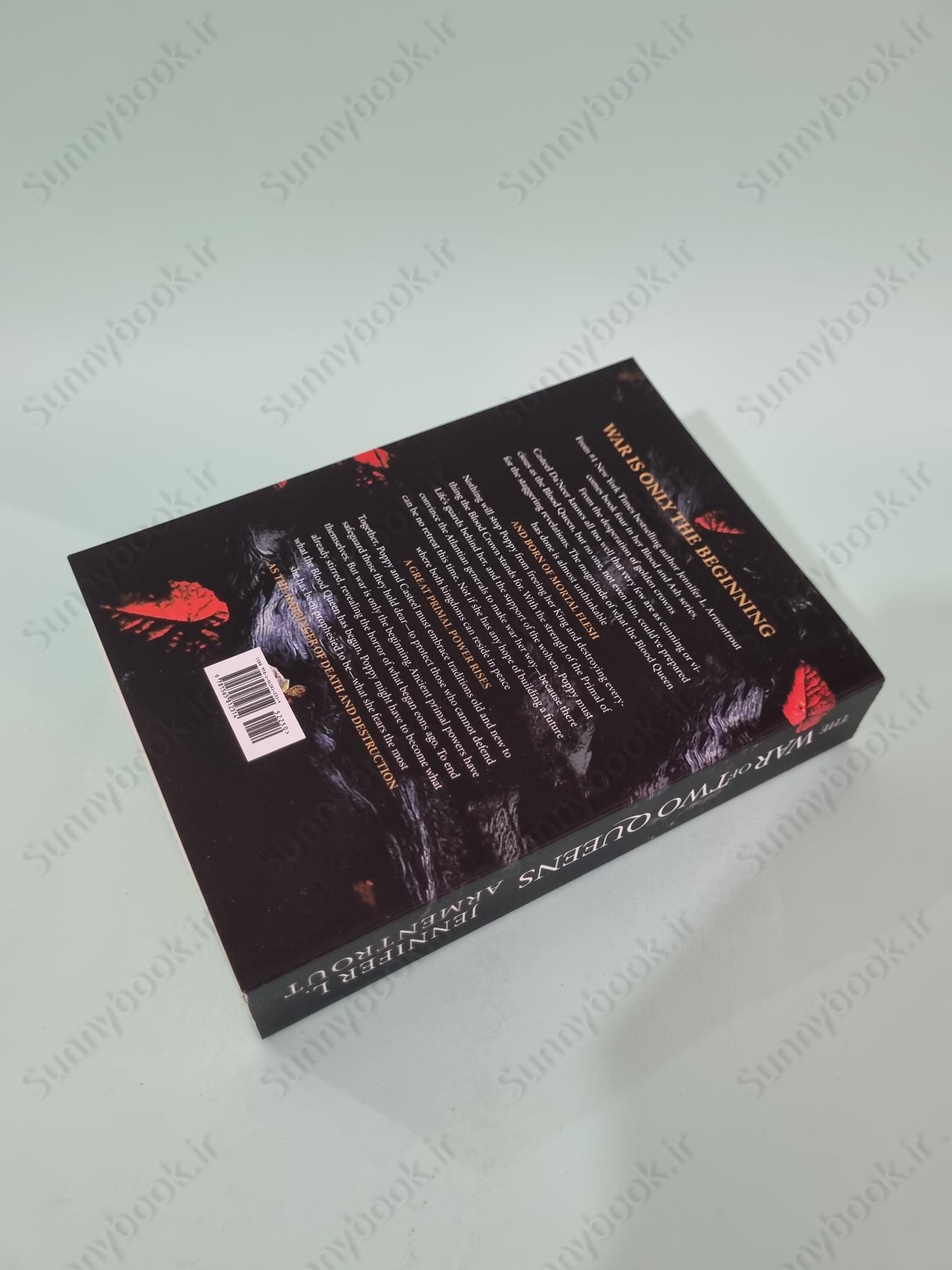 The War of Two Queens (Blood and Ash 4) main 1 5