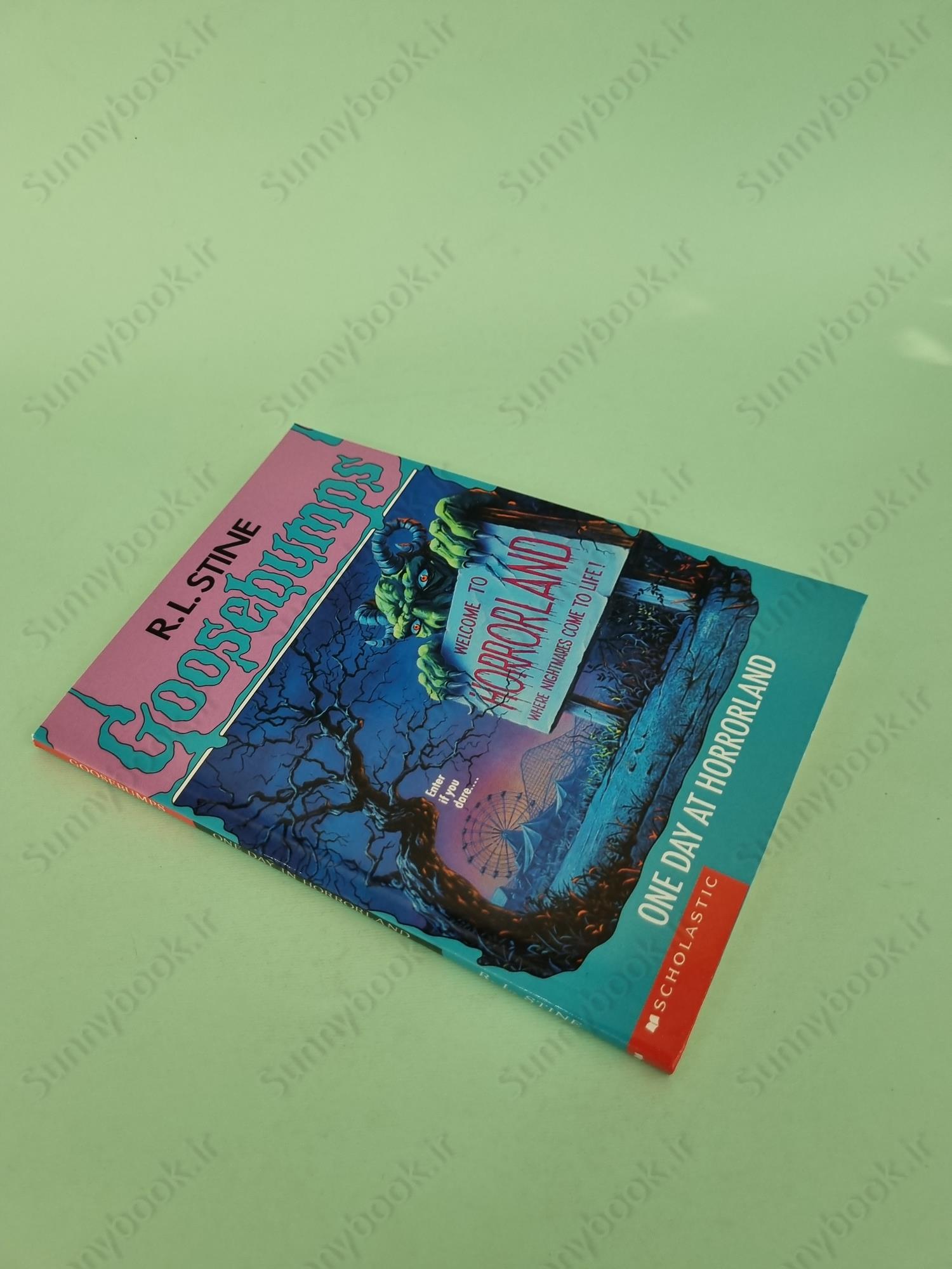 One Day At Horrorland (Goosebumps 16) main 1 3