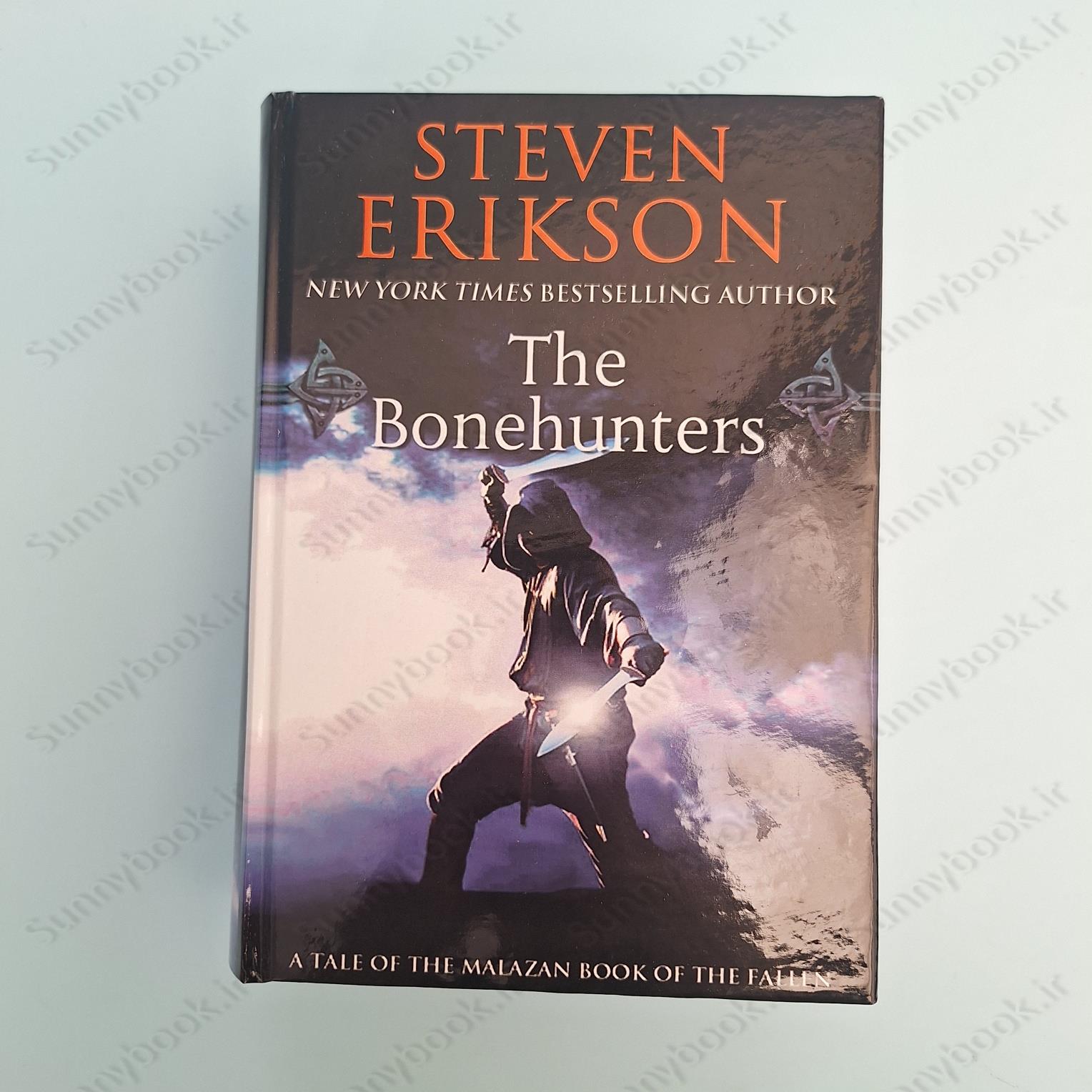 The Bonehunters (The Malazan Book Of The Fallen 6) main 1 2