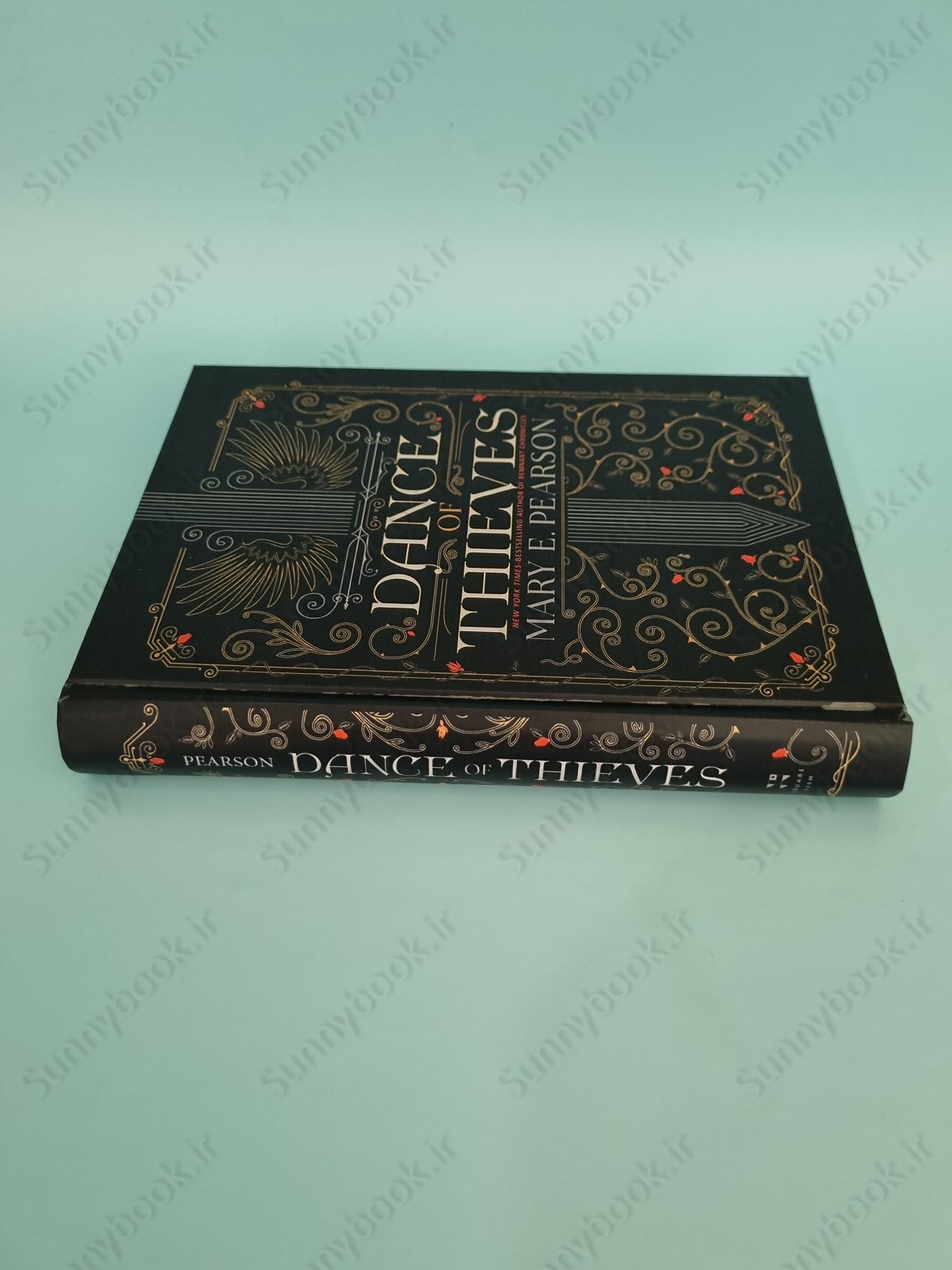 Dance of Thieves main 1 4