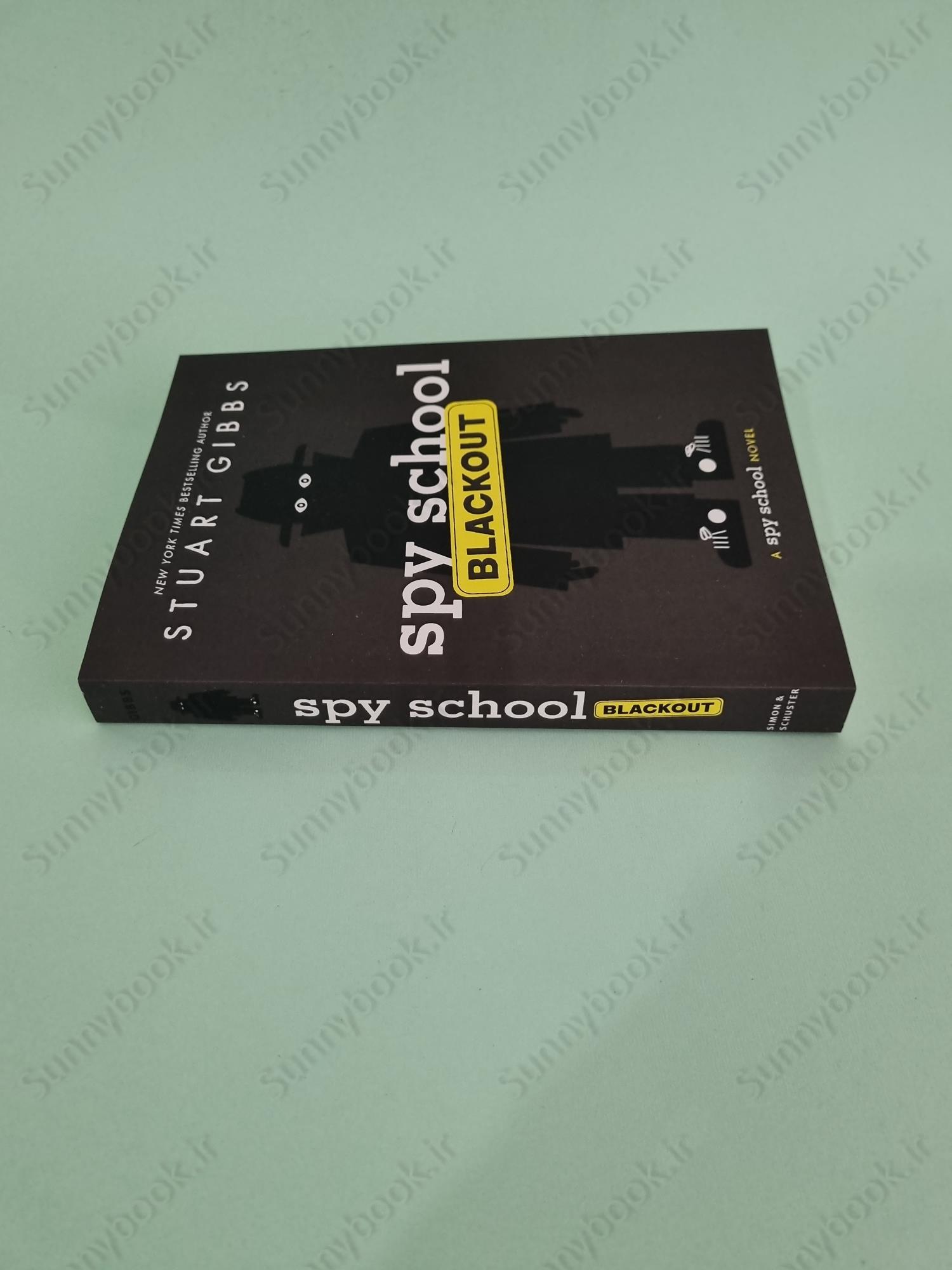Blackout (Spy School, 13) main 1 4