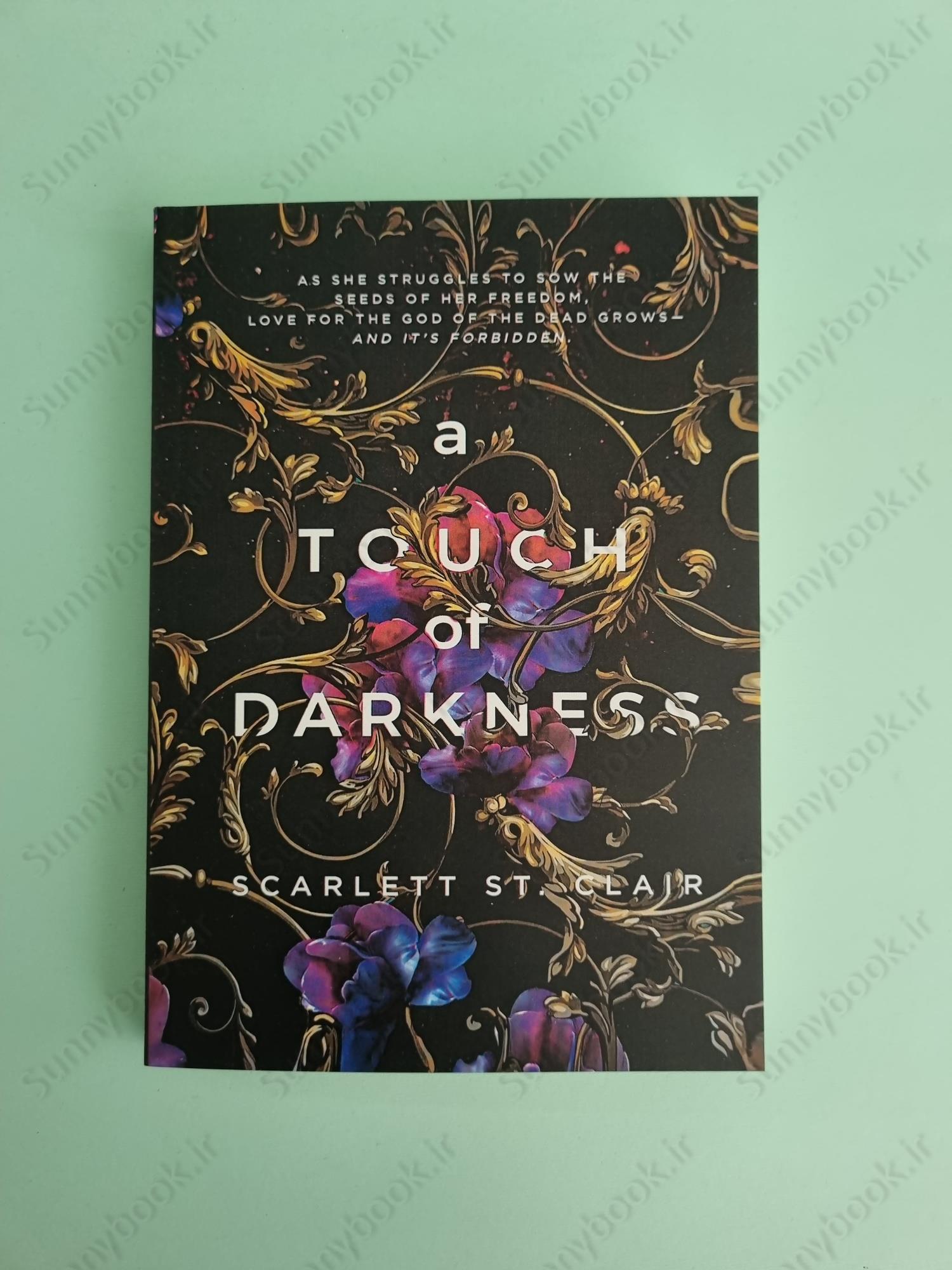 A Touch of Darkness (Hades and Persephone 1) main 1 2