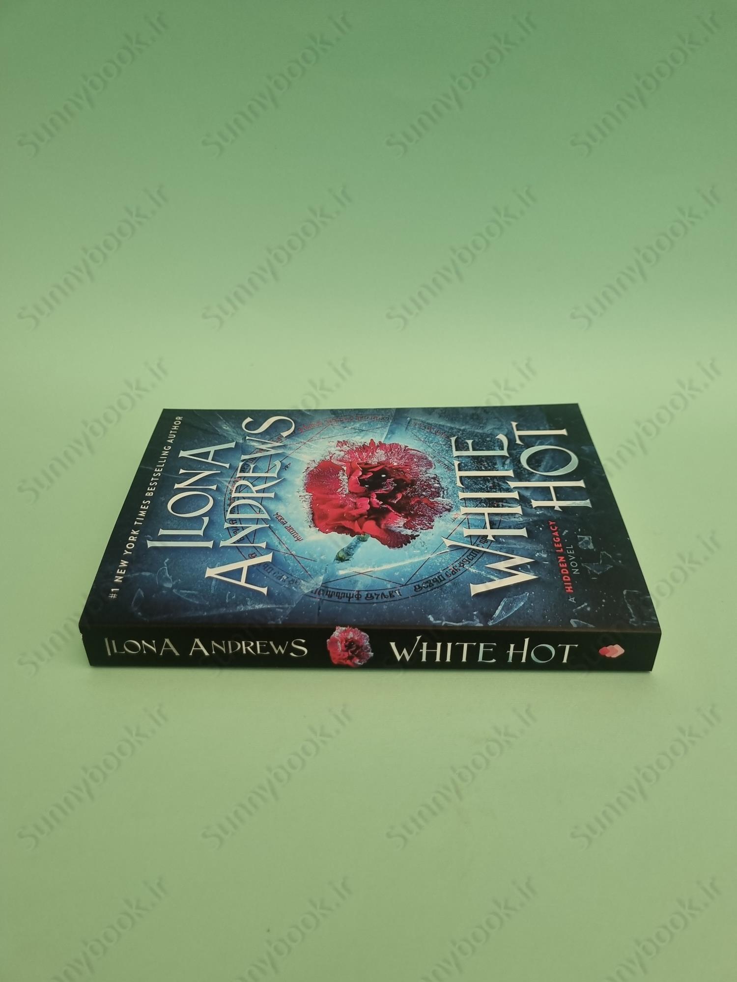 White Hot (Hidden Legacy 2) main 1 5