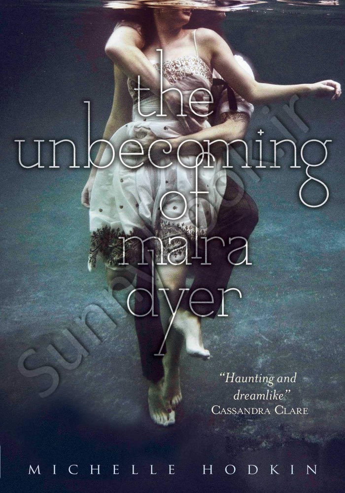 The Unbecoming of Mara Dyer (The Mara Dyer 1) main 1 1