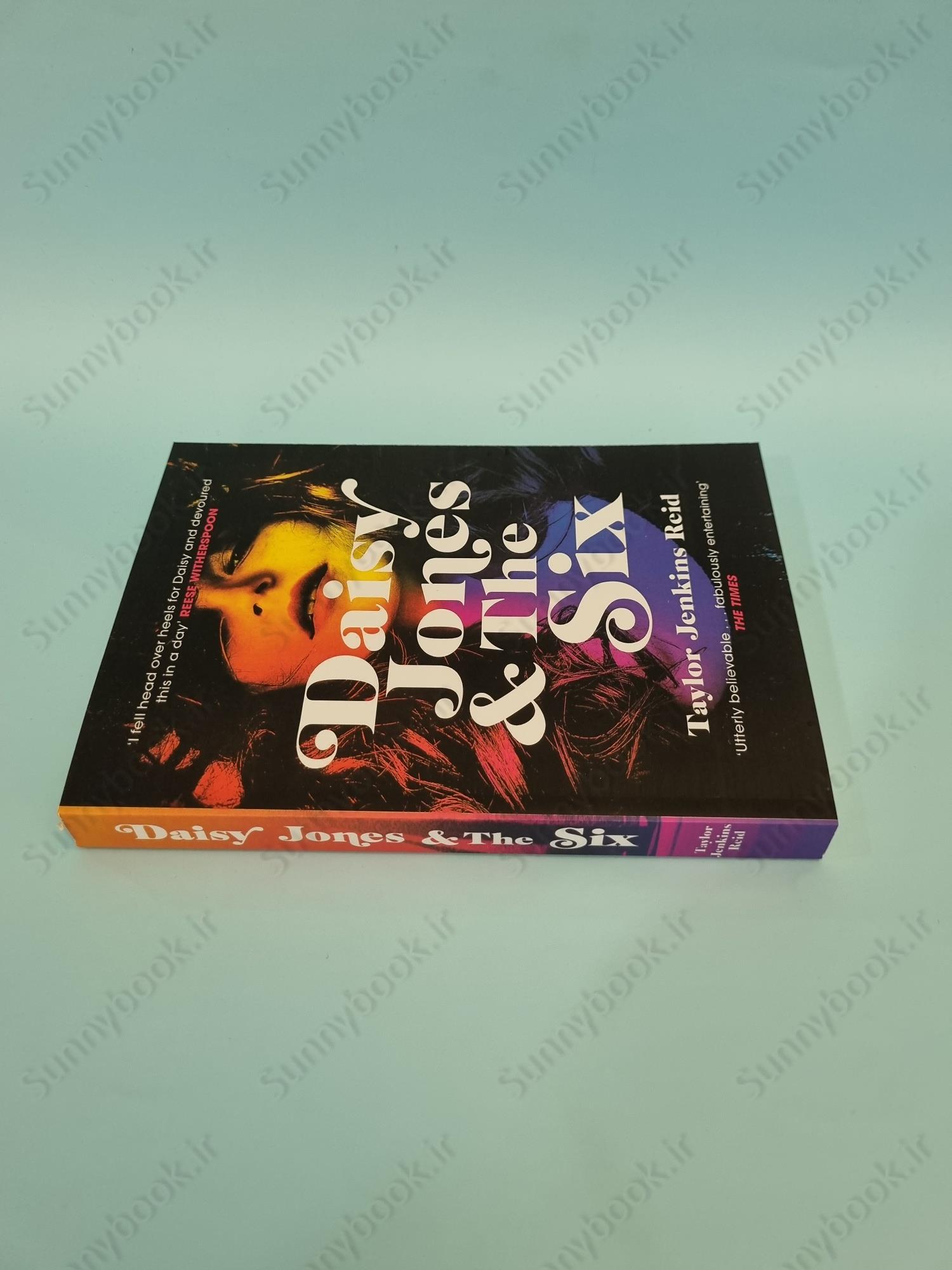 Daisy Jones & The Six main 1 4