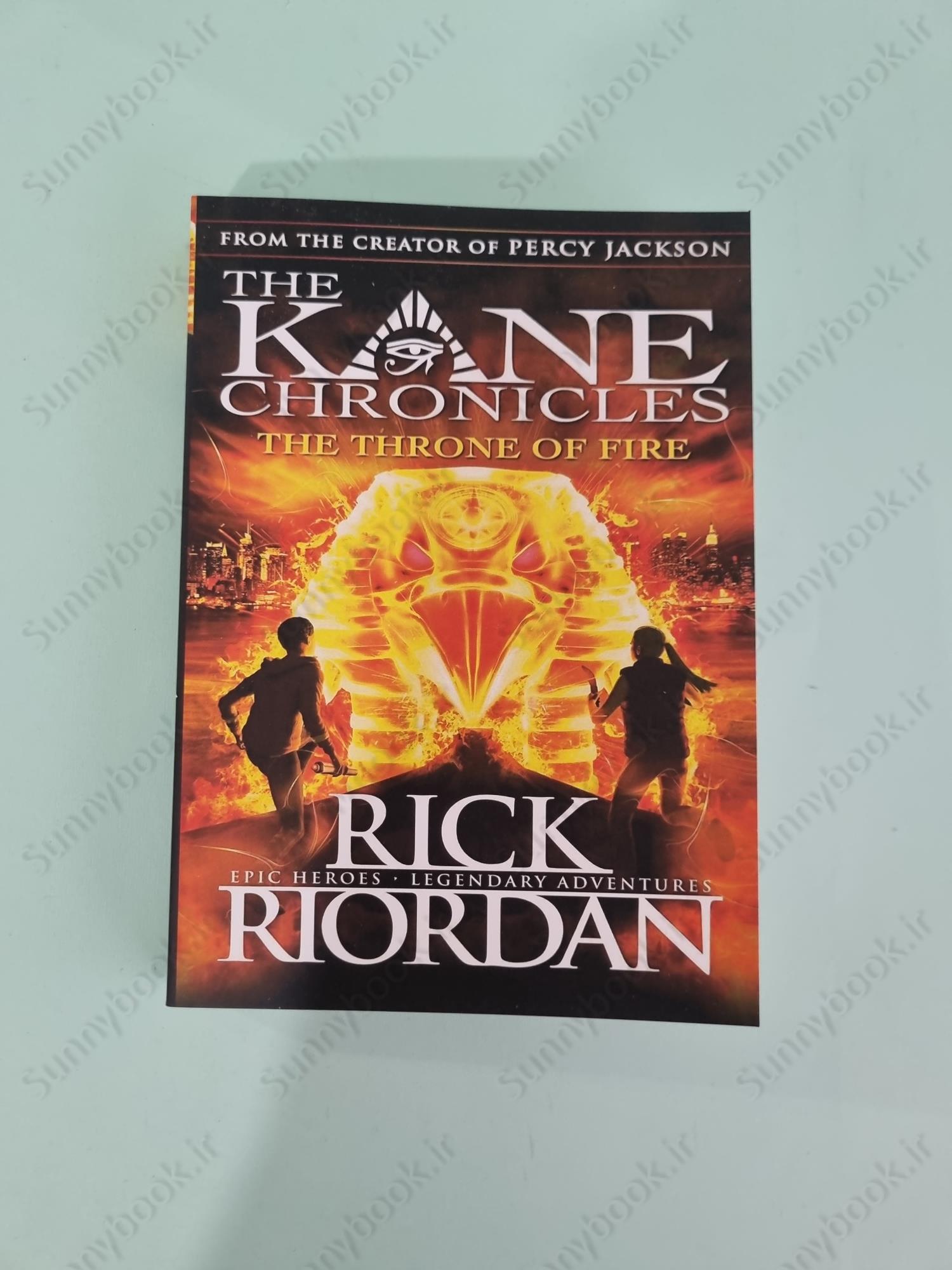 The Throne of Fire (The Kane Chronicles, Book 2) main 1 2