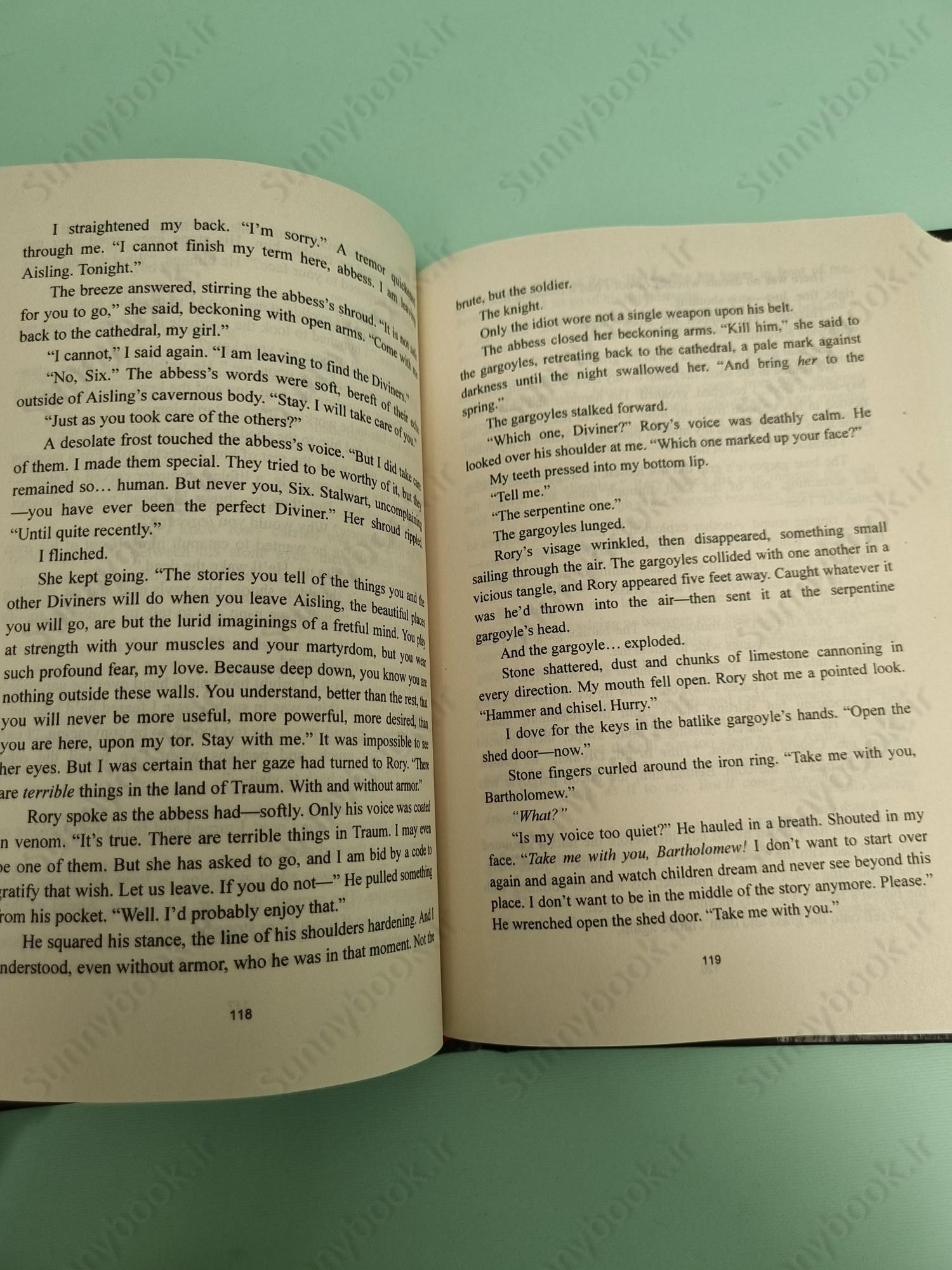 The Knight and the Moth (The Stonewater Kingdom 1) main 1 6