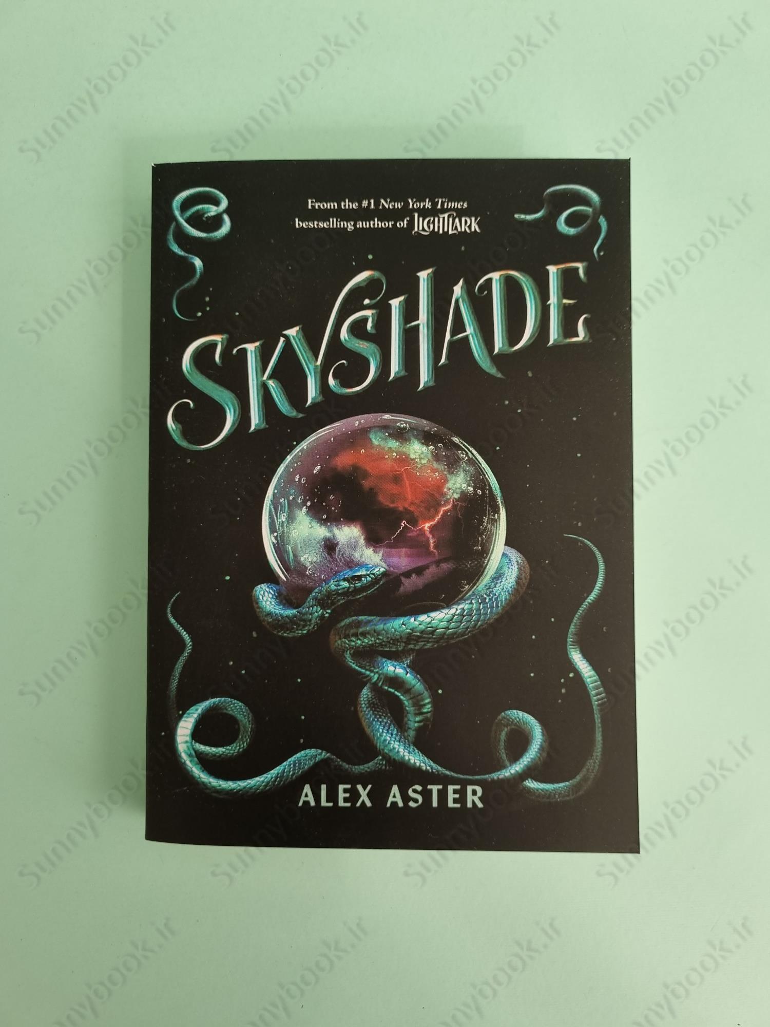 Skyshade (The Lightlark Saga Book 3) main 1 2