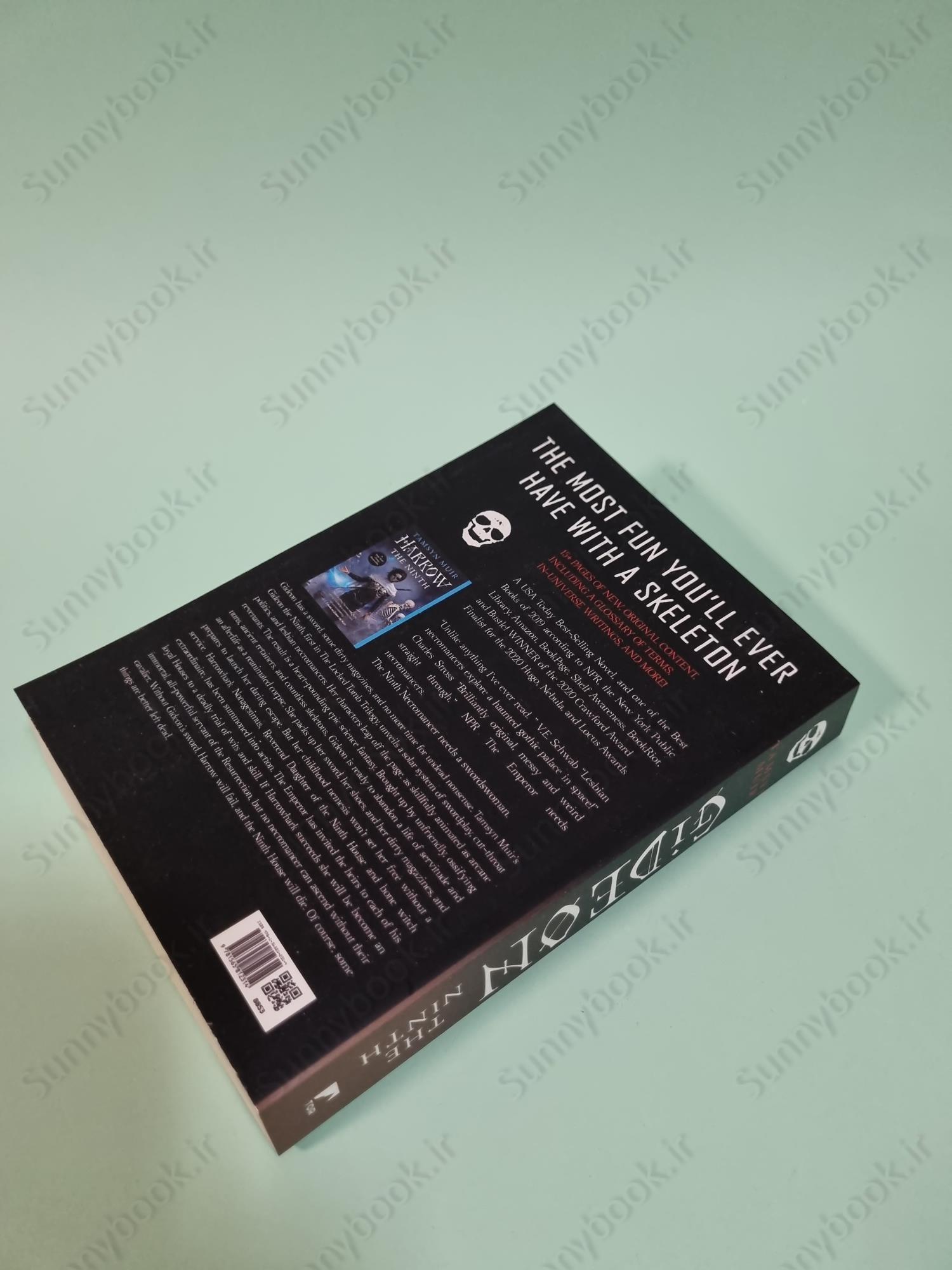 Gideon the Ninth (The Locked Tomb 1) main 1 5