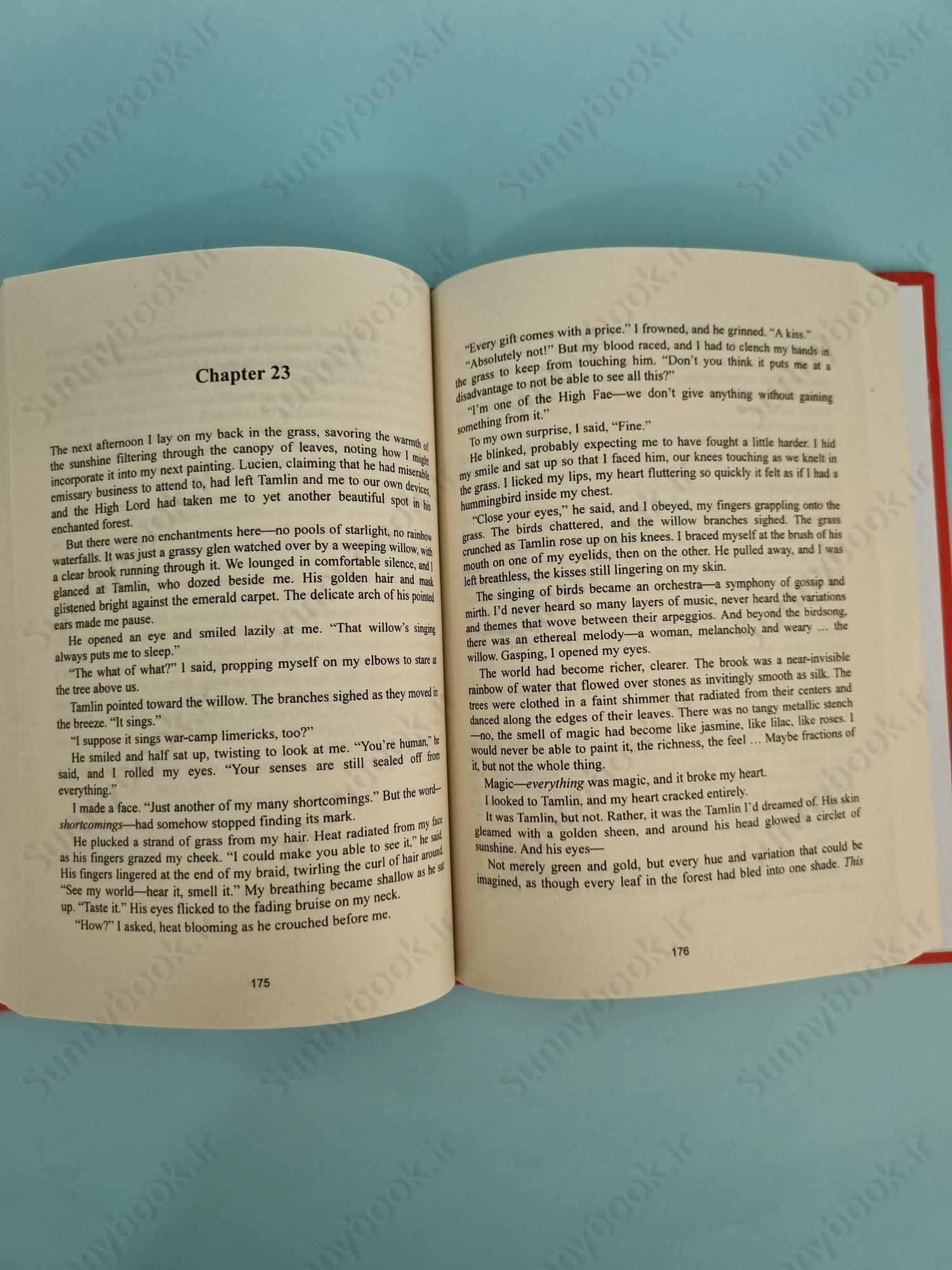 A Court of Thorns and Roses main 1 6