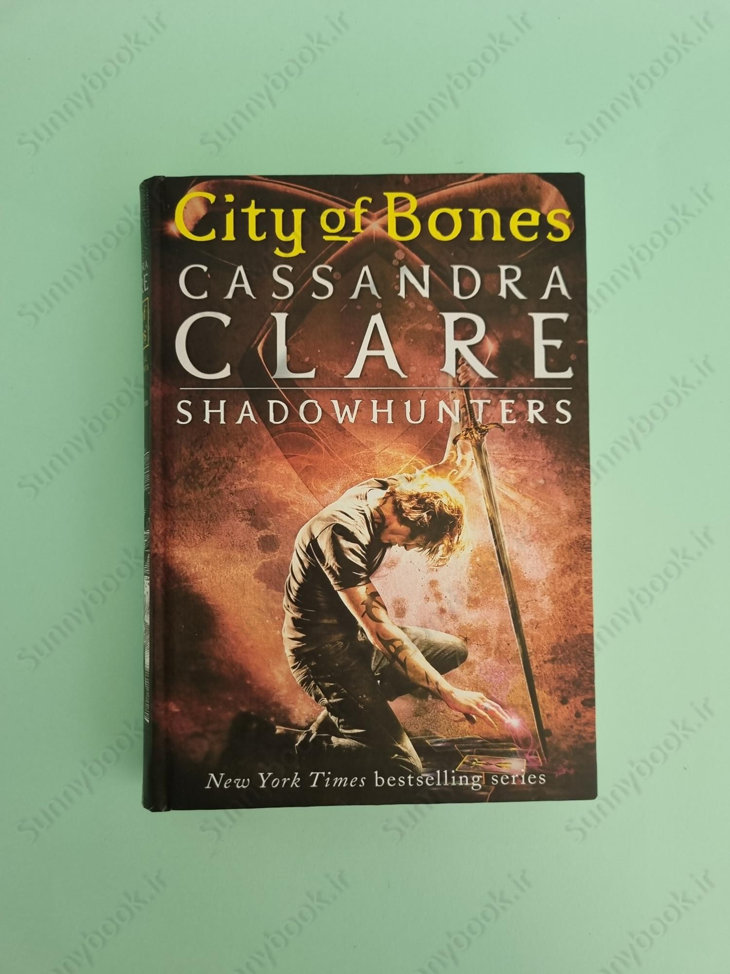 City of Bones (The Mortal Instruments 1) main 1 2