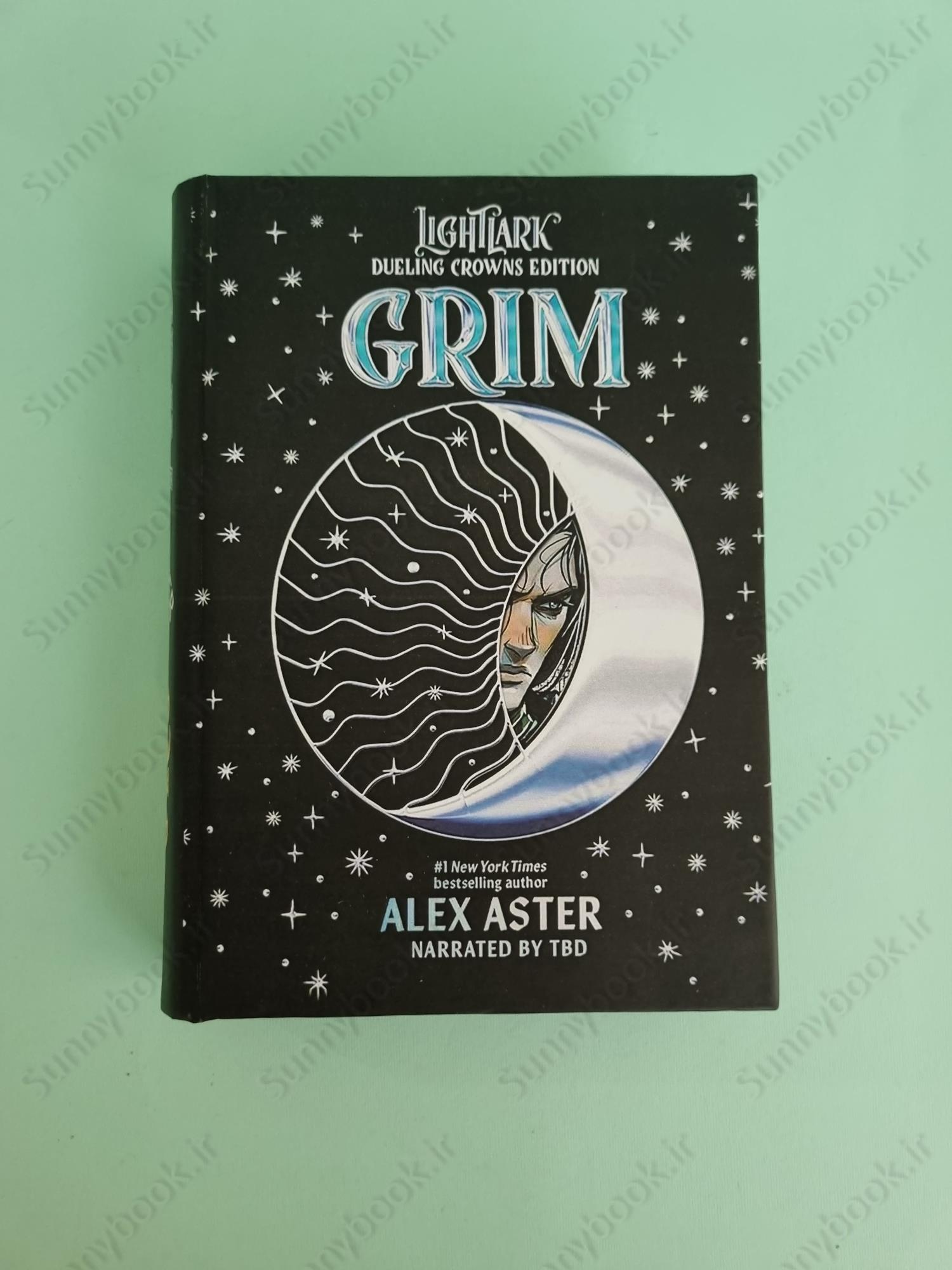 Grim and Oro (The Lightlark Saga) main 1 2