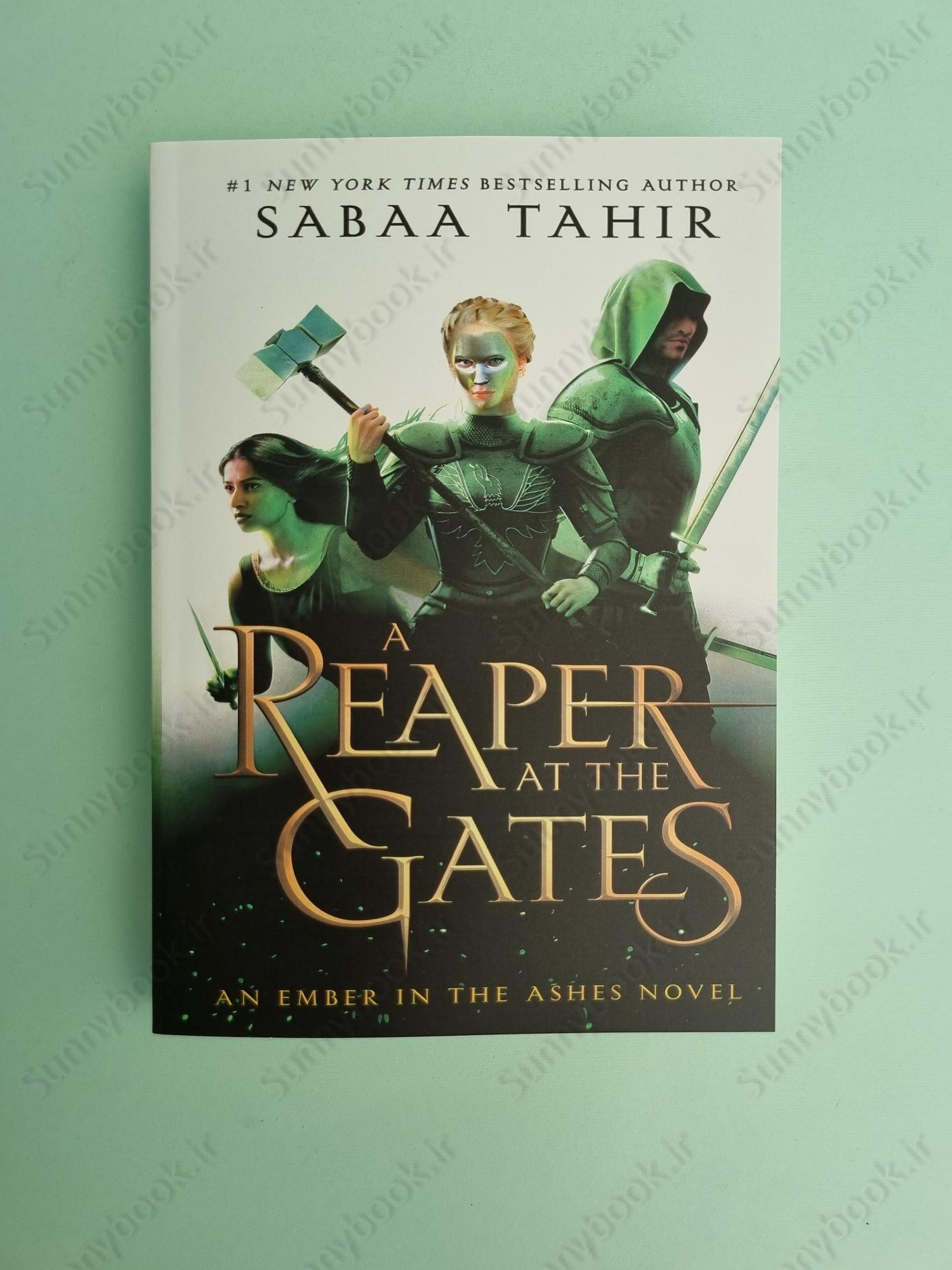 A Reaper at the Gates (An Ember in the Ashes 3) main 1 2