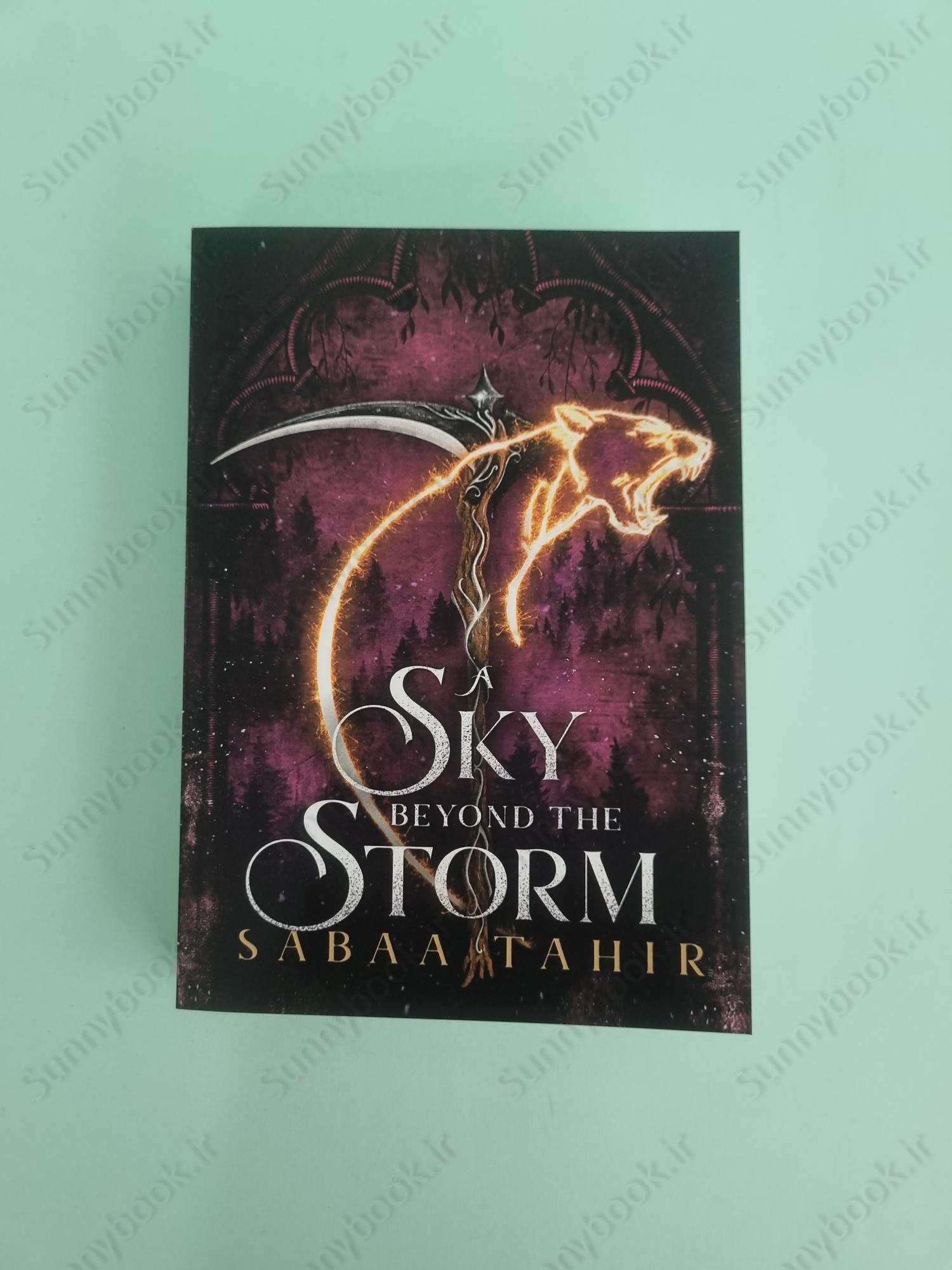 A Sky Beyond the Storm (An Ember in the Ashes 4) main 1 2
