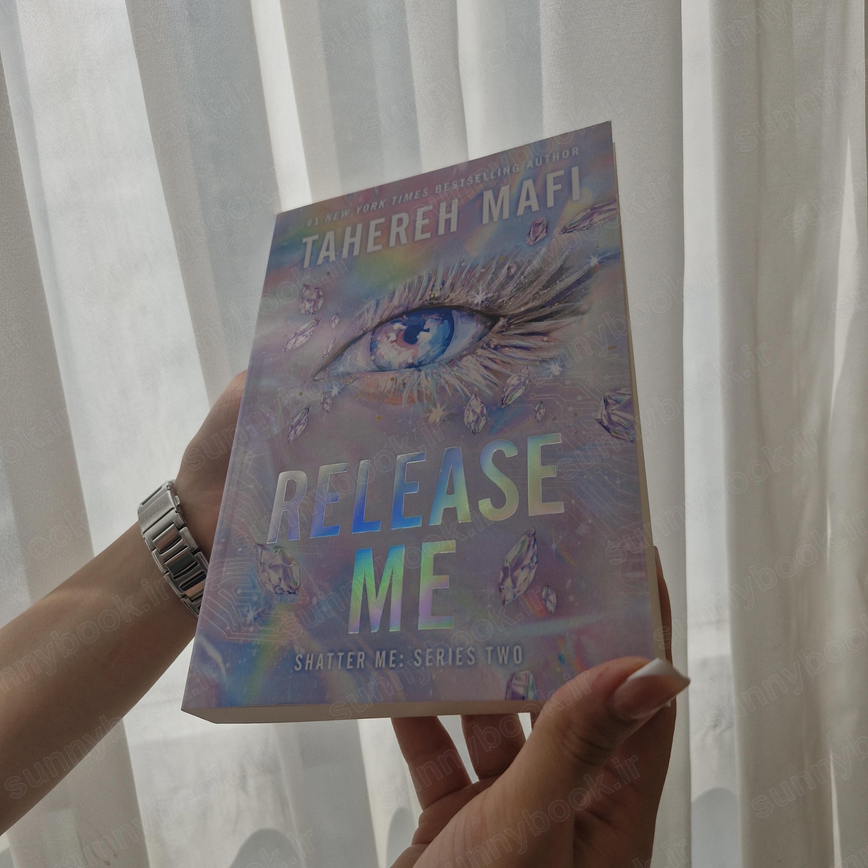 Release Me (Shatter Me: The New Republic 1) main 1 8
