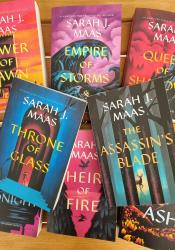 Kingdom of Ash (Throne of Glass, 7) thumb 2 2
