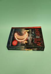 In the Afterlight (A Darkest Minds Book 3) thumb 2 4