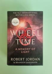 A Memory Of Light (Wheel of Time 14) thumb 2 2