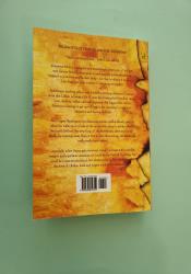 The Blade Itself (The First Law Trilogy, 1) thumb 2 4