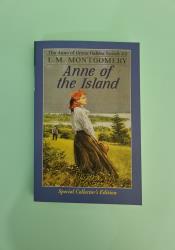 Anne of the Island (Anne of Green Gables, Book 3) thumb 2 2