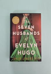 The Seven Husbands of Evelyn Hugo: A Novel The Seven Husbands of Evelyn Hugo: A Novel thumb 2 2