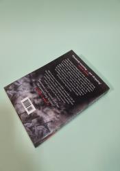 Emperor of Thorns (The Broken Empire 3) thumb 1 5