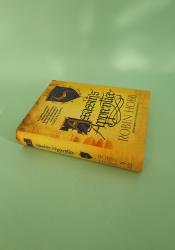 Assassin's Apprentice (The Farseer Trilogy, Book 1) Assassin's Apprentice (The Farseer Trilogy, Book 1) thumb 2 3