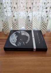 The Penguin Book of Witches thumb 2 4