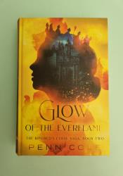 Glow of the Everflame: The Kindred's Curse Saga, Book Two thumb 2 2