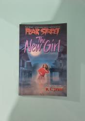New Girl (Fear Street, Band 1) New Girl (Fear Street, Band 1) thumb 2 2