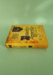 Assassin's Apprentice (The Farseer Trilogy, Book 1) Assassin's Apprentice (The Farseer Trilogy, Book 1) thumb 2 4