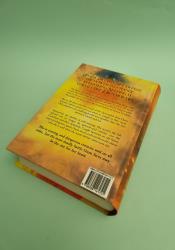Glow of the Everflame: The Kindred's Curse Saga, Book Two thumb 2 4