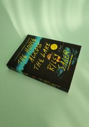 The House Across the Lake thumb 1 3