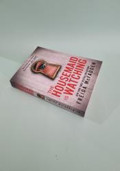 The Housemaid Is Watching The Housemaid Is Watching thumb 2 3