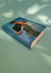 A Court of Mist and Fury Book 2 thumb 2 4
