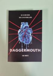 Daggermouth thumb 1 2