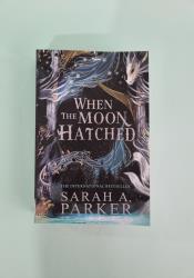 When the Moon Hatched (Moonfall 1) When the Moon Hatched (Moonfall 1) thumb 2 2