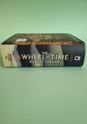The Fires Of Heaven (Wheel of Time 5) thumb 2 4