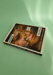 House of Hollow thumb 1 3