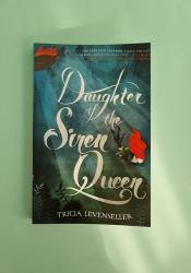 Daughter of the Siren Queen (Daughter of the Pirate King 2) thumb 1 2