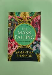 The Mask Falling (The Bone Season 4) thumb 1 2