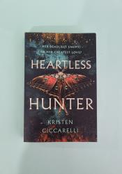 Heartless Hunter (The Crimson Moth 1) Heartless Hunter (The Crimson Moth 1) thumb 2 2