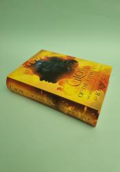 Glow of the Everflame: The Kindred's Curse Saga, Book Two thumb 2 3