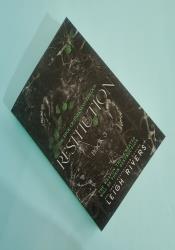 Restitution (The Edge of Darkness 3) thumb 1 4